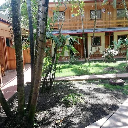 Cabinas Popular Puerto Viejo de Talamanca المظهر الخارجي الصورة