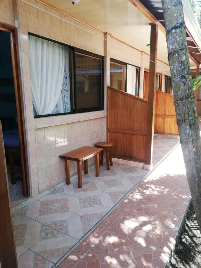 Cabinas Popular Puerto Viejo de Talamanca المظهر الخارجي الصورة