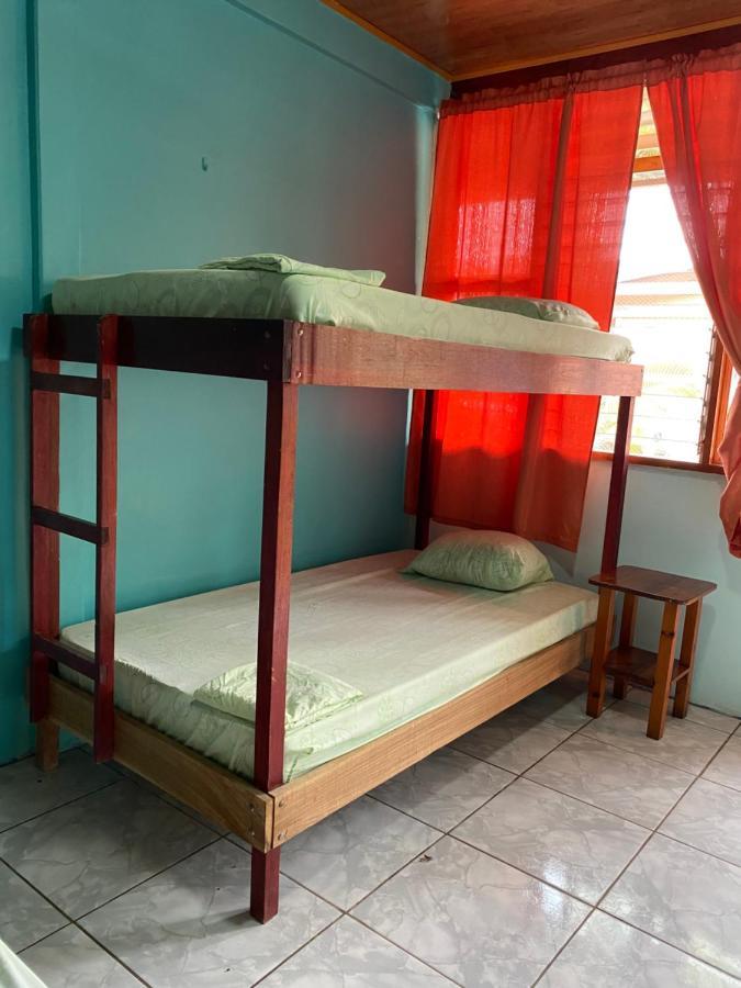 Cabinas Popular Puerto Viejo de Talamanca المظهر الخارجي الصورة