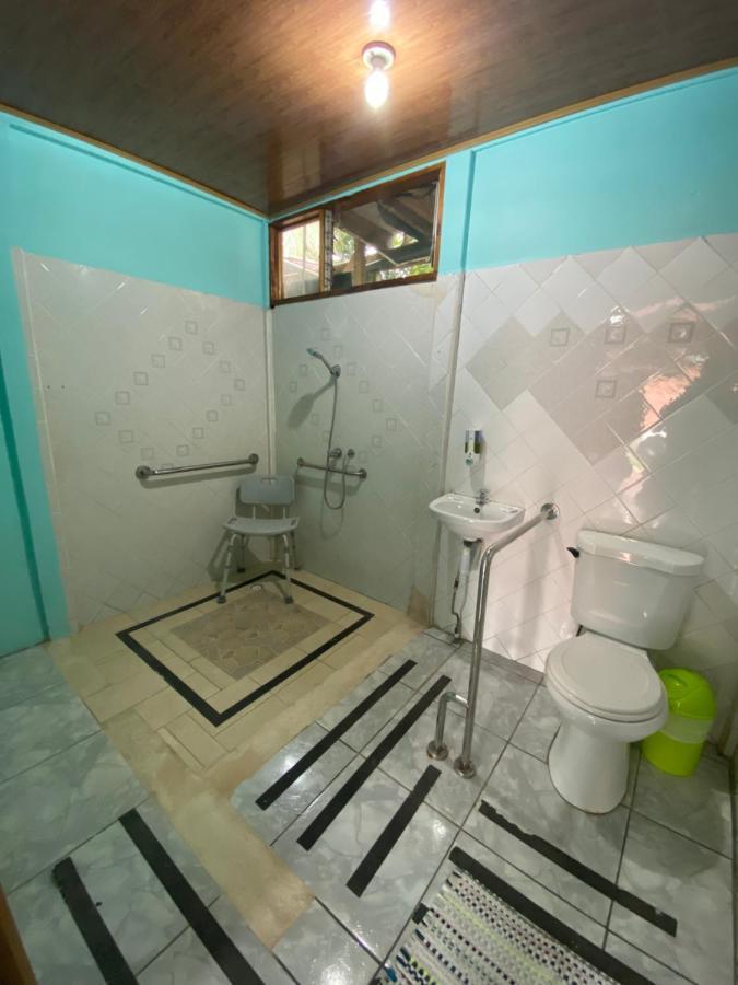 Cabinas Popular Puerto Viejo de Talamanca المظهر الخارجي الصورة